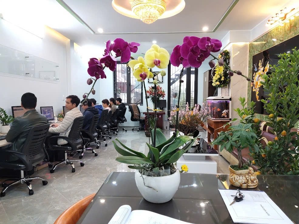 BÁNvLIỀN KỀ 6 TẦNG - VỊ TRÍ VÀNG TÔ HIỆU - QUANG TRUNG - HÀ ĐÔNG - 16 TỶ - Ảnh 2